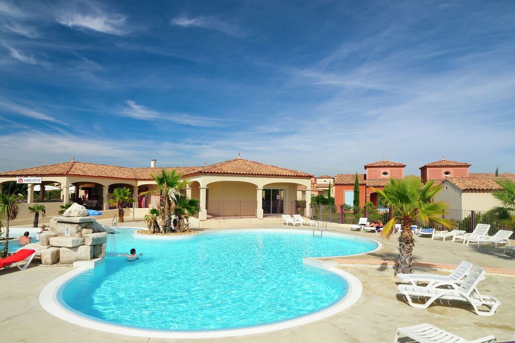 Photo of Others in Homps