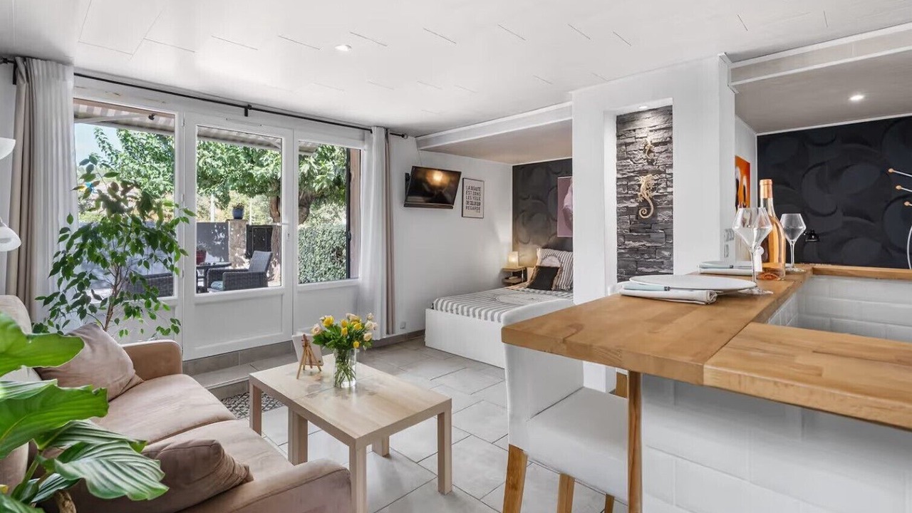 Photo of Others in Cuers