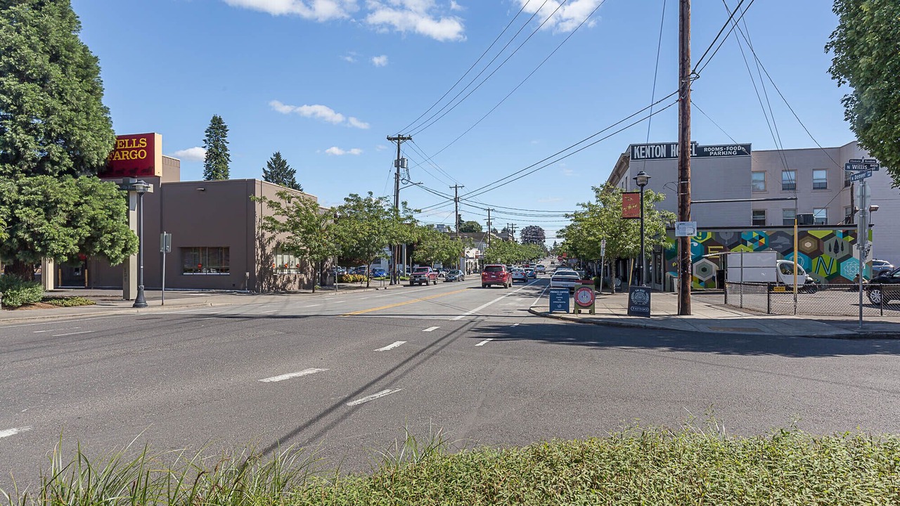 Photo of Others in Kenton