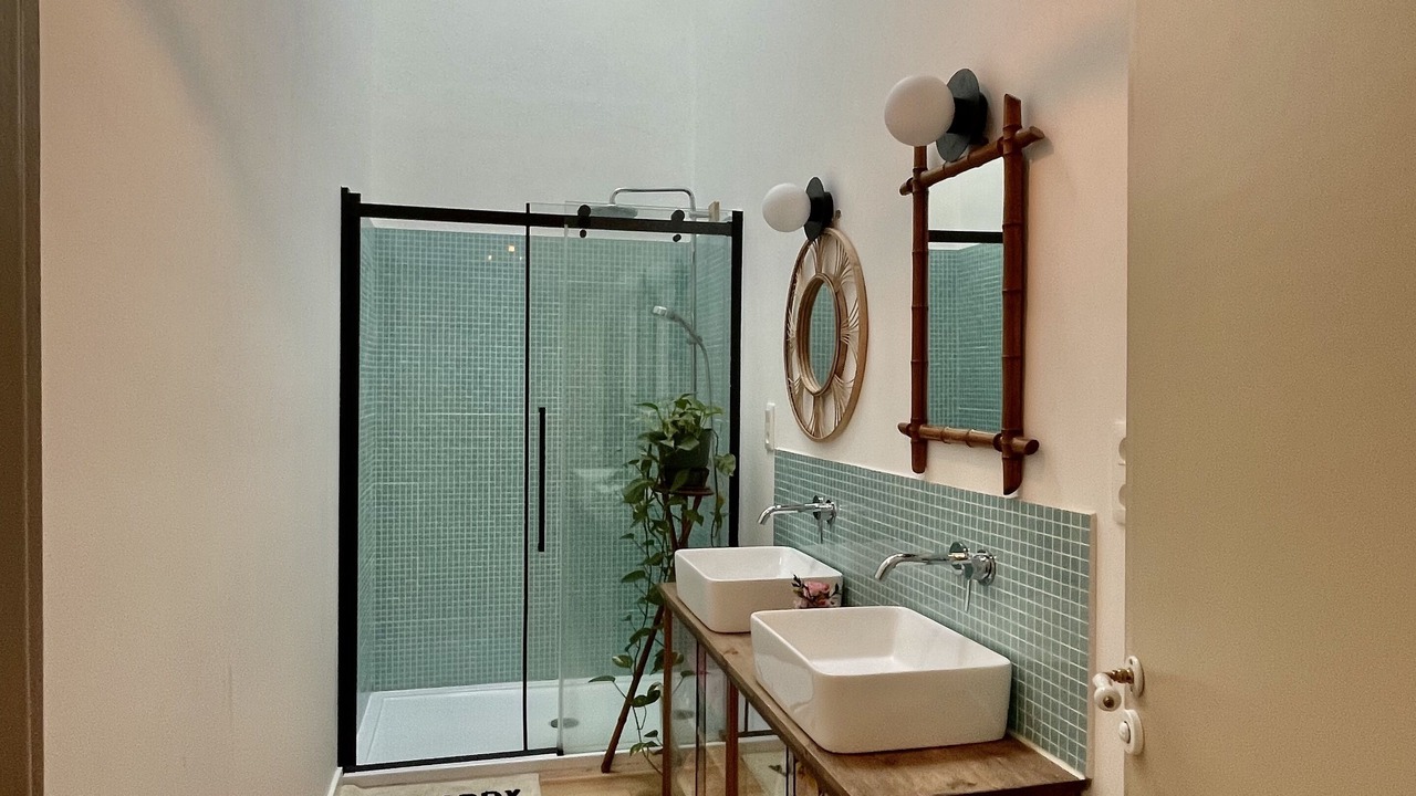 Photo of Bathroom in Castres