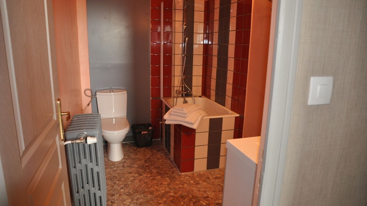 Photo of Bathroom in Courrensan