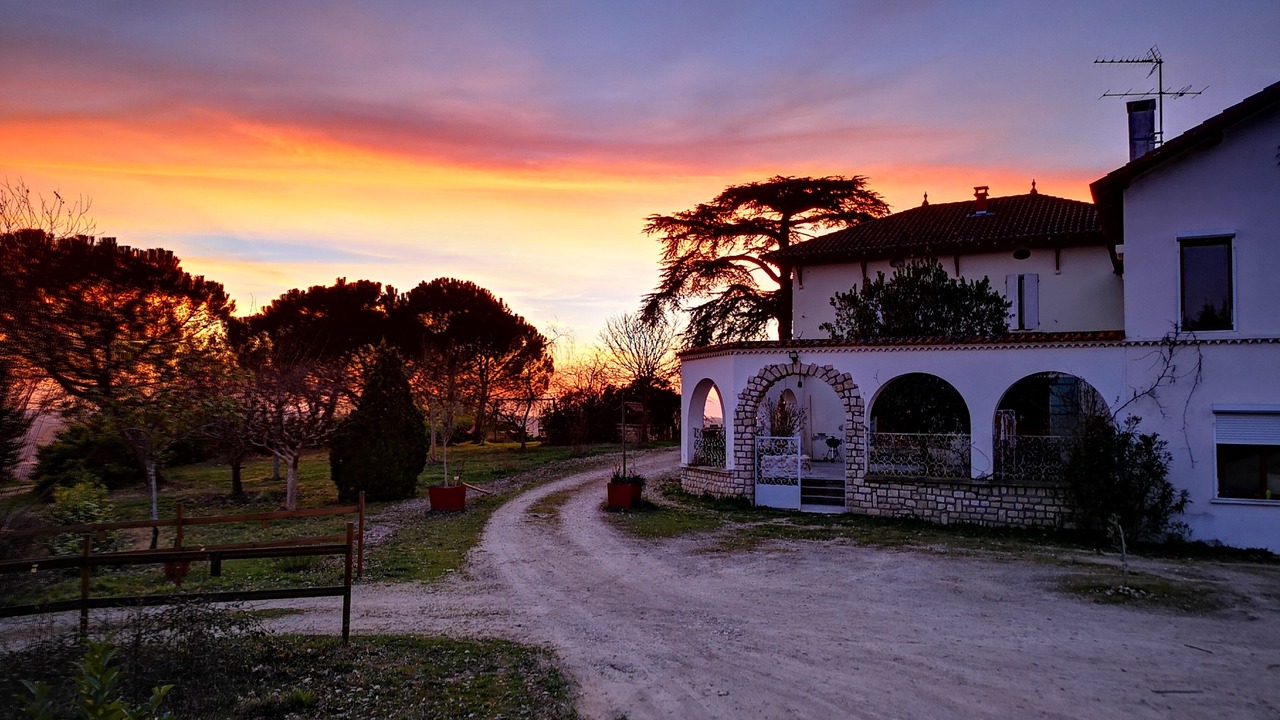 Photo of Outdoor in Courrensan