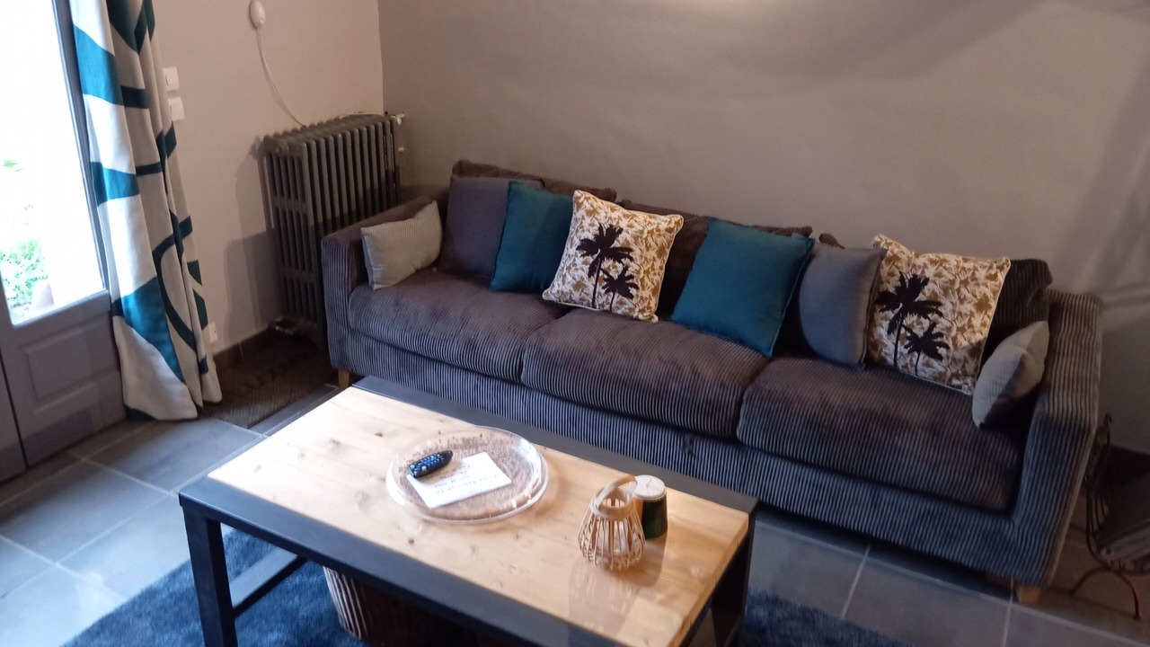 Photo of Livingroom in Courrensan