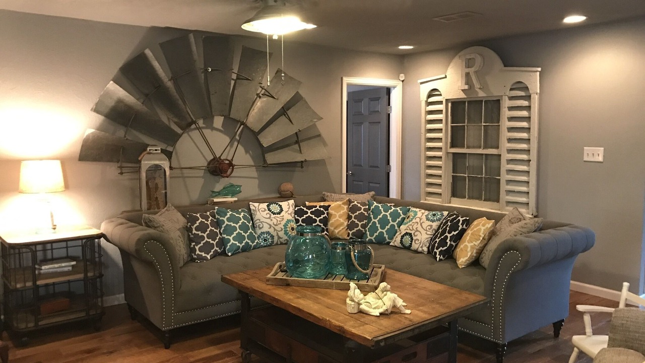 Photo of Livingroom in Granbury