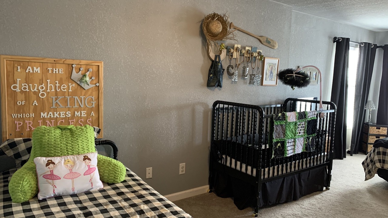 Photo of Bedroom in Granbury