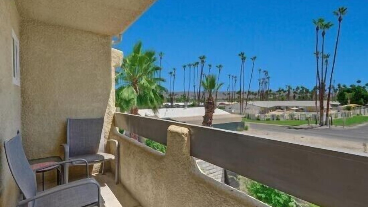 Photo of Patio Balcony in The Mesa