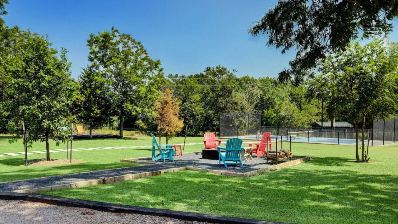 Photo of Outdoor in Round Top