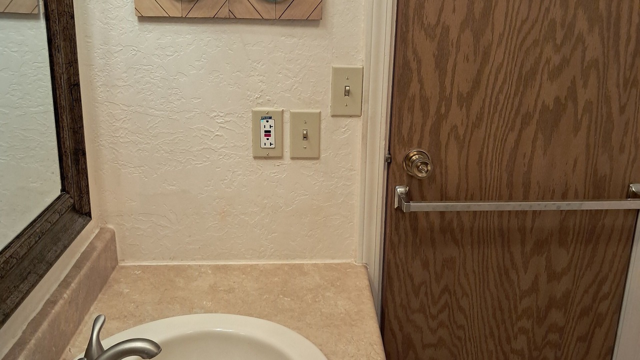 Photo of Bathroom in Donna