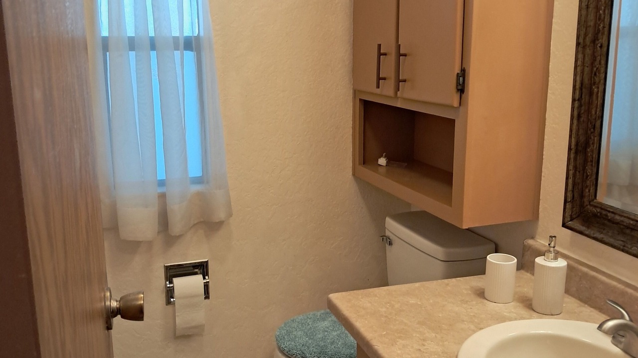 Photo of Bathroom in Donna