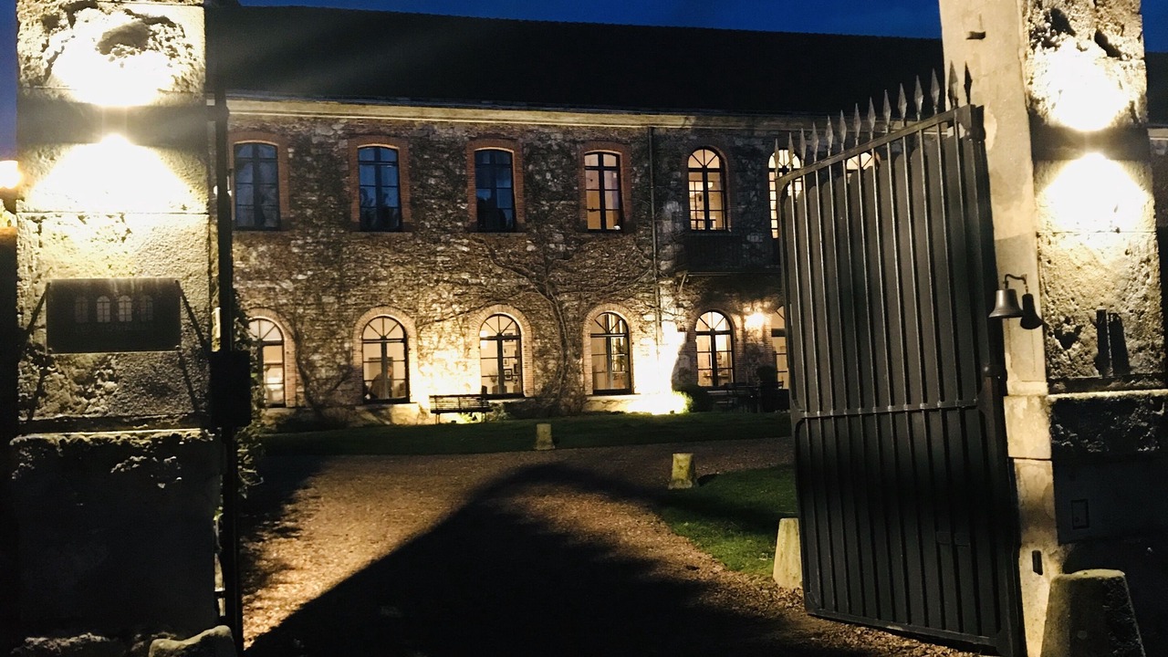 Photo of Outdoor in Charbonnieres