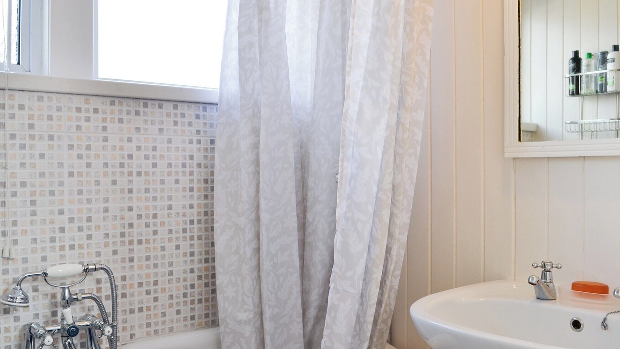 Photo of Bathroom in Ballater