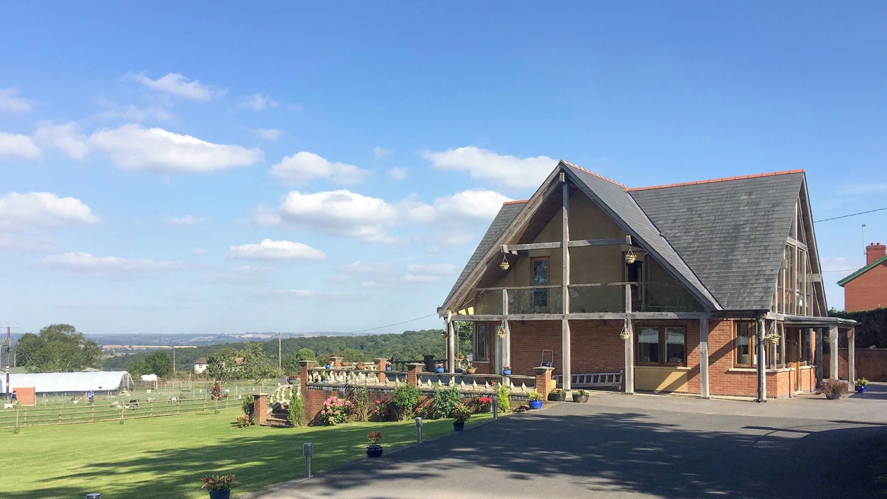 Photo of Others in Hope under Dinmore