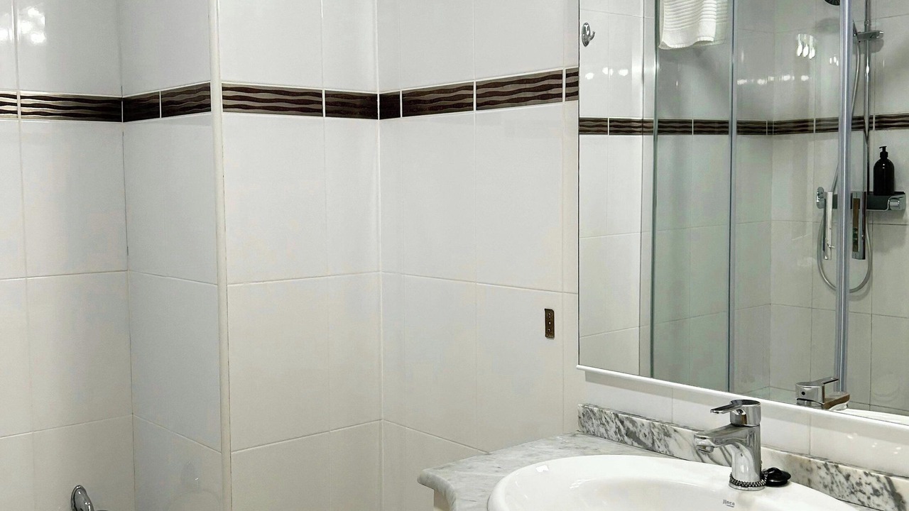 Photo of Bathroom in Chulilla