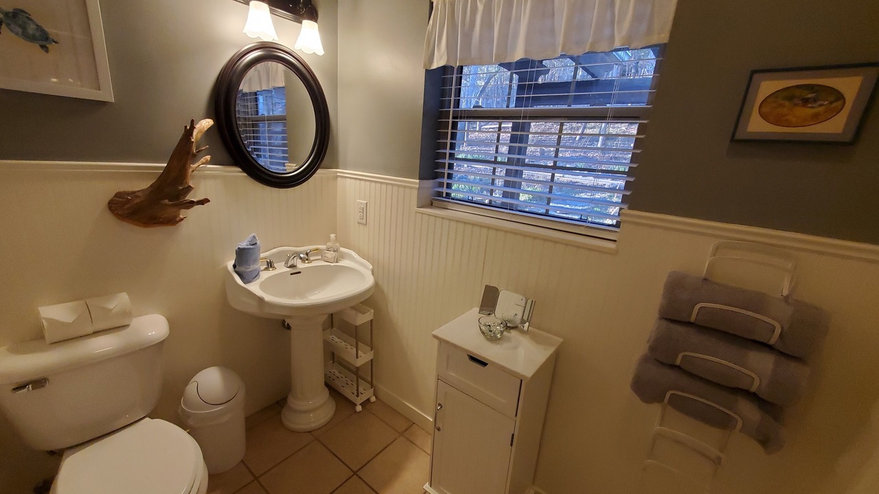 Photo of Bathroom in Garfield