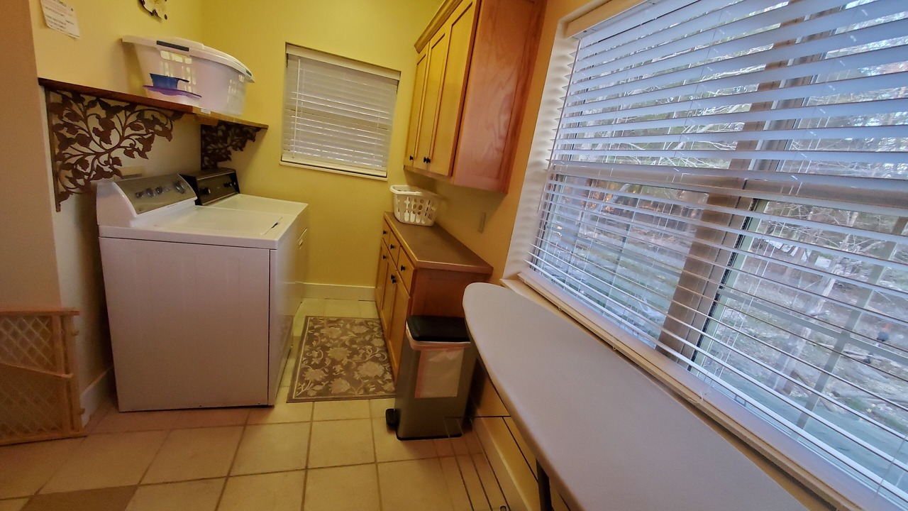 Photo of Bedroom in Garfield