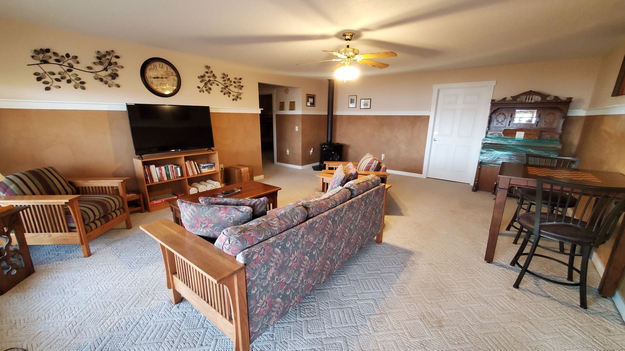 Photo of Bedroom in Garfield