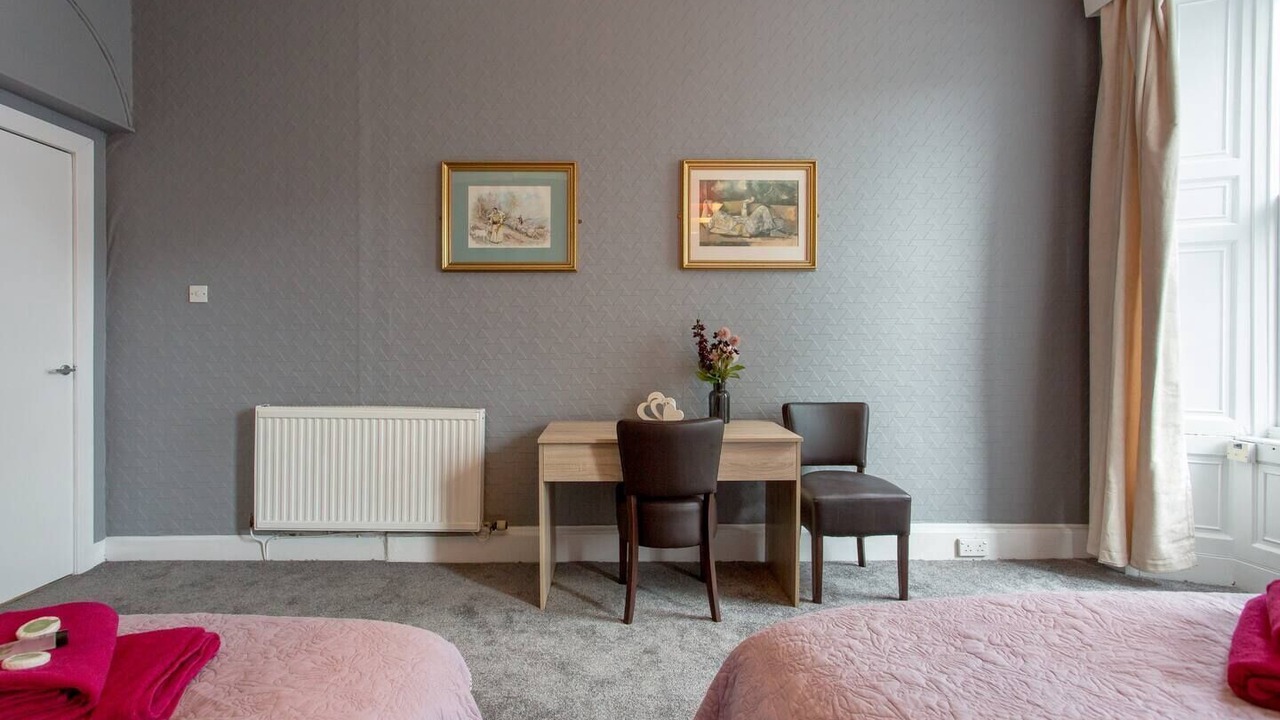 Photo of Others in Tollcross