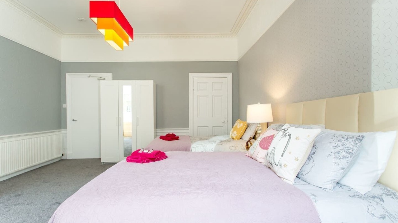 Photo of Others in Tollcross