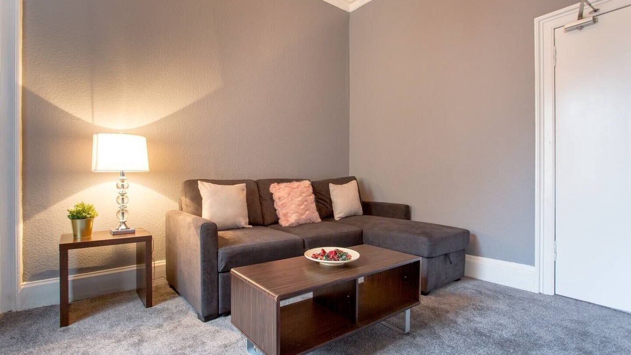 Photo of Others in Tollcross