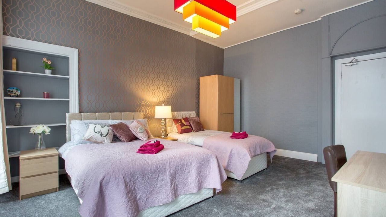 Photo of Others in Tollcross