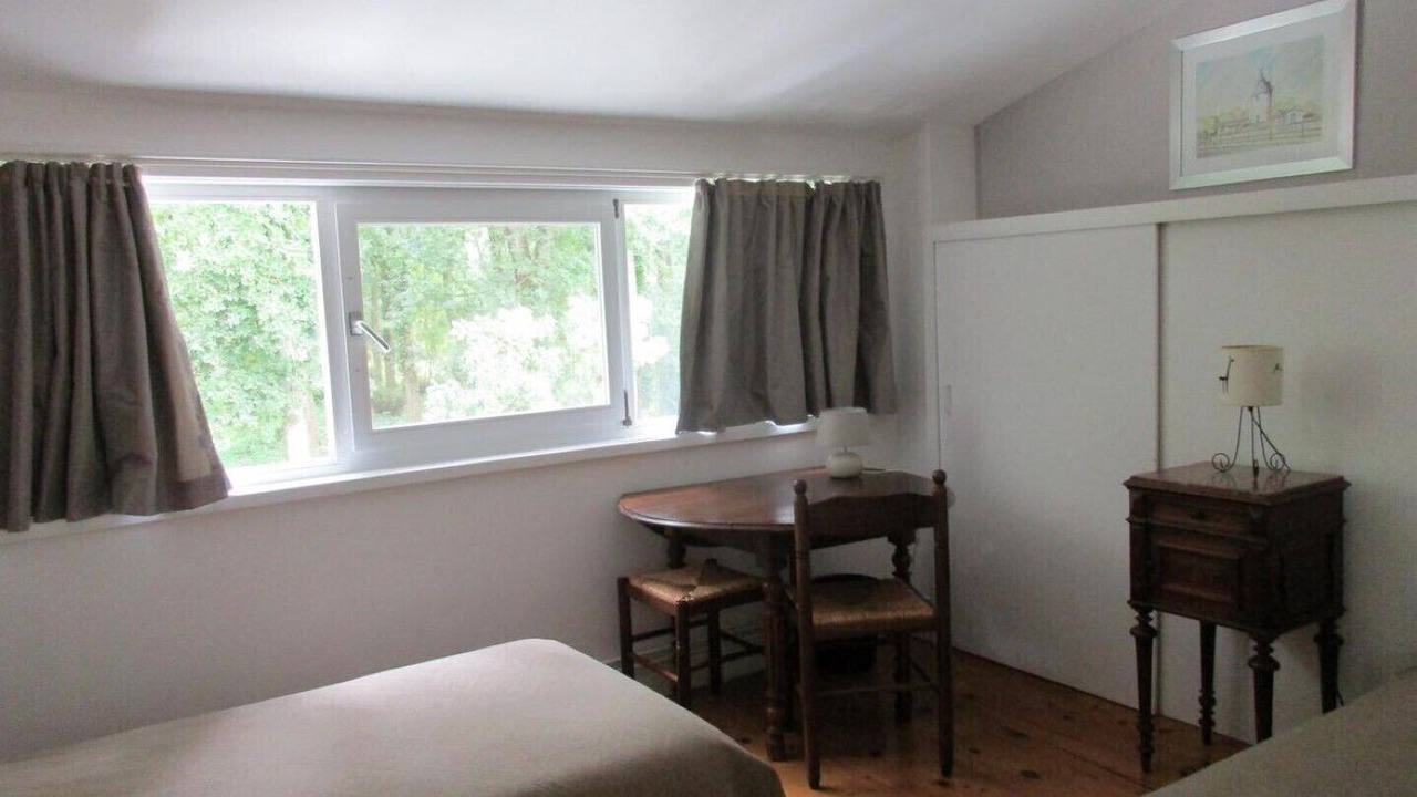 Photo of Bedroom in Jau-Dignac-et-Loirac