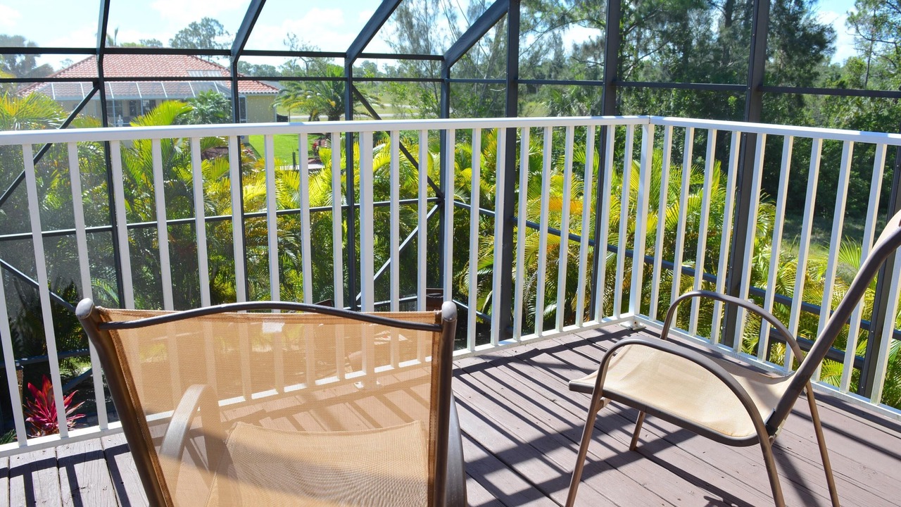 Photo of Outdoor in Jacarandas