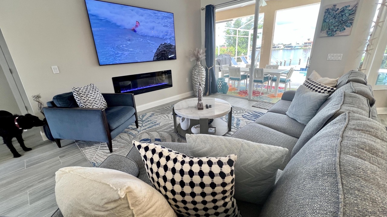 Photo of Livingroom in Eight Lakes