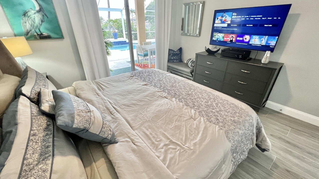 Photo of Bedroom in Eight Lakes