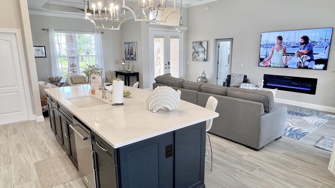 Photo of Others in Eight Lakes