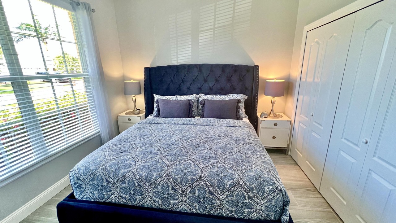 Photo of Bedroom in Eight Lakes