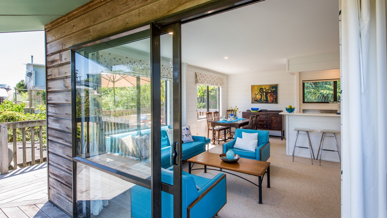 Photo of Others in Surfdale