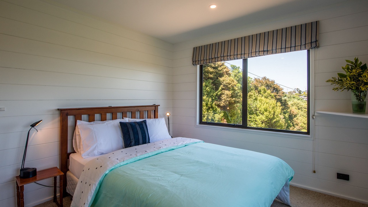 Photo of Bedroom in Surfdale