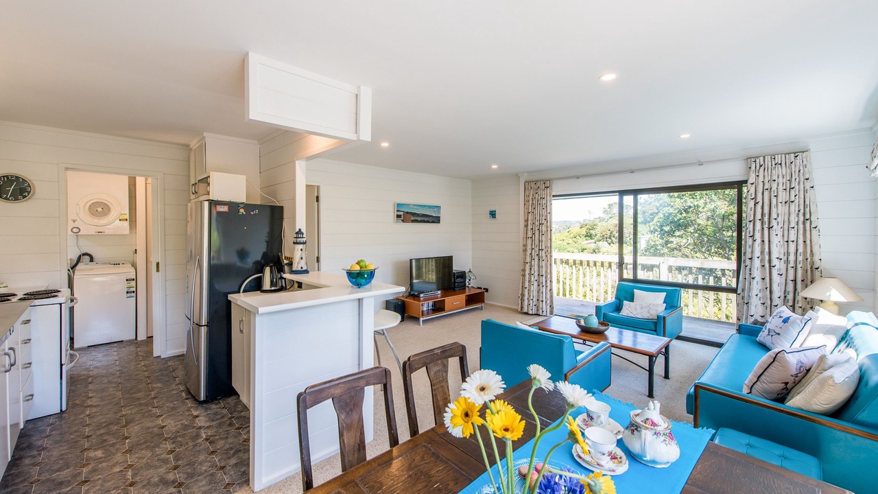 Photo of Livingroom in Surfdale