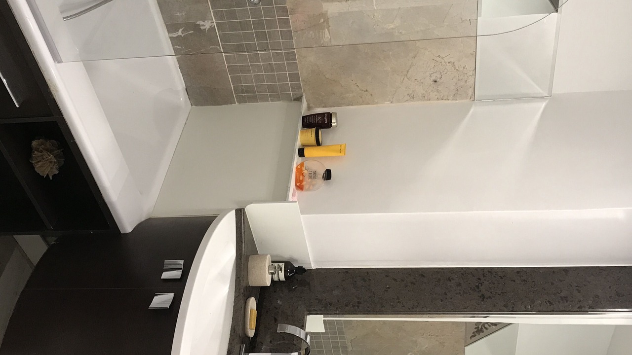Photo of Bathroom in Porte-Dauphine