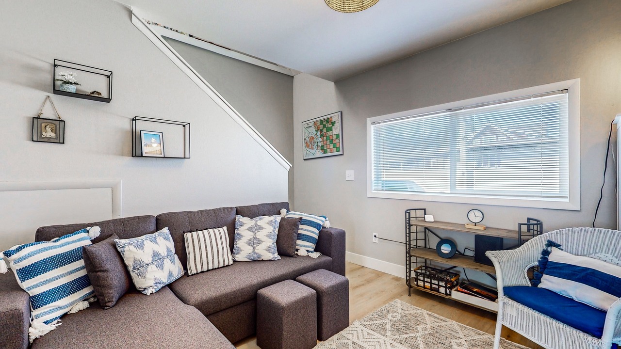 Photo of Livingroom in Bow