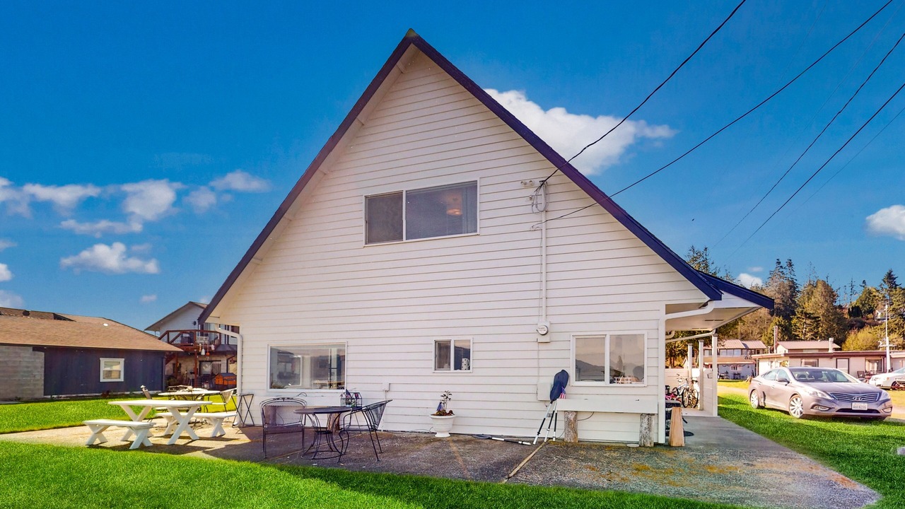 Photo of Outdoor in Bow