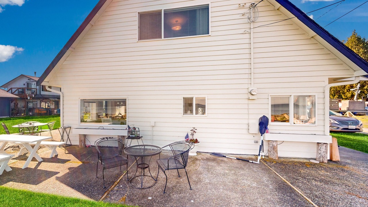 Photo of Outdoor in Bow