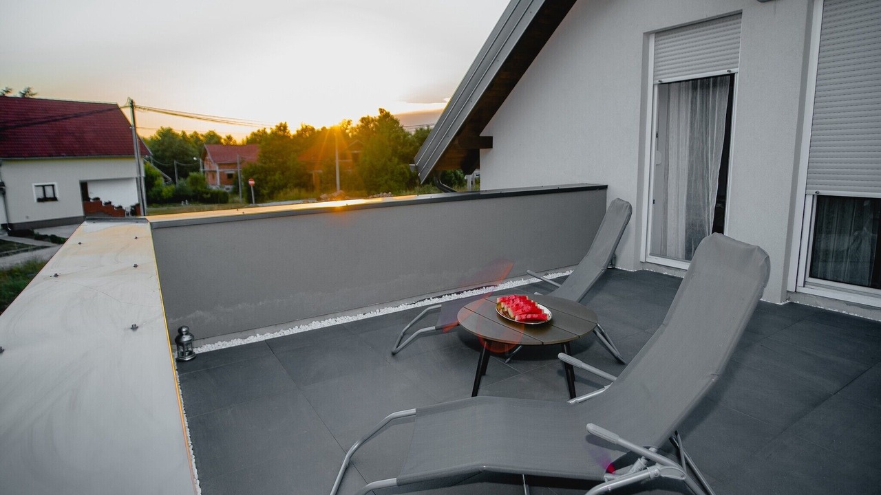 Photo of Patio Balcony in Lovinac