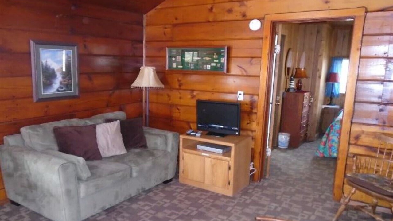 Photo of Livingroom in Bayview