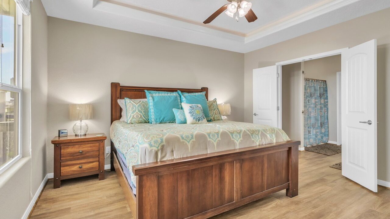 Photo of Bedroom in Port Bolivar