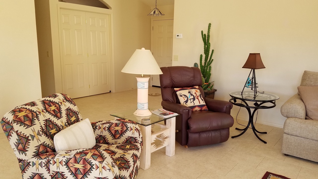 Photo of Livingroom in Saddlebrooke