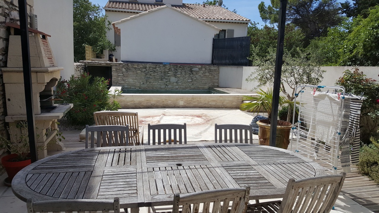 Photo of Outdoor in Tavel