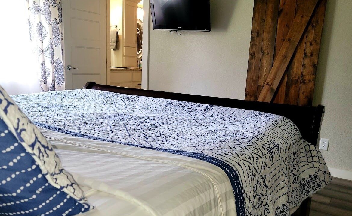 Photo of Bedroom in Eureka Springs
