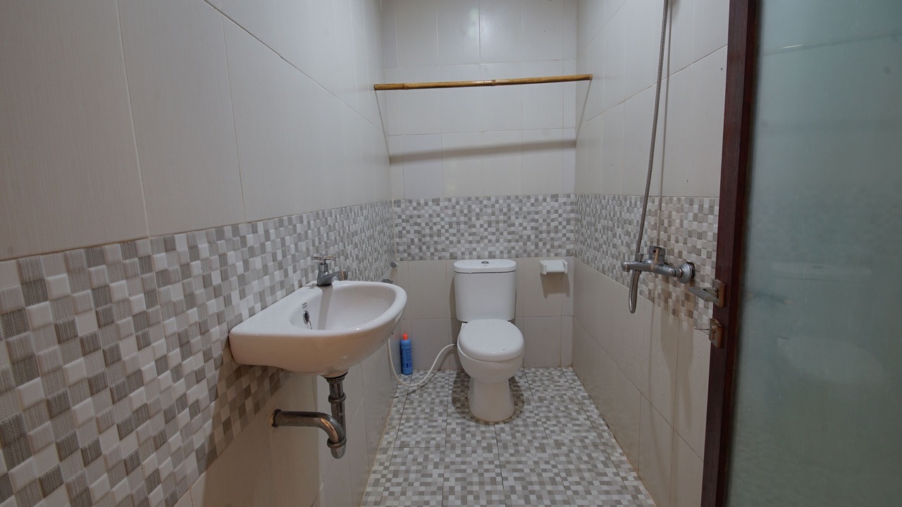 Photo of Bathroom in Selong Belanak