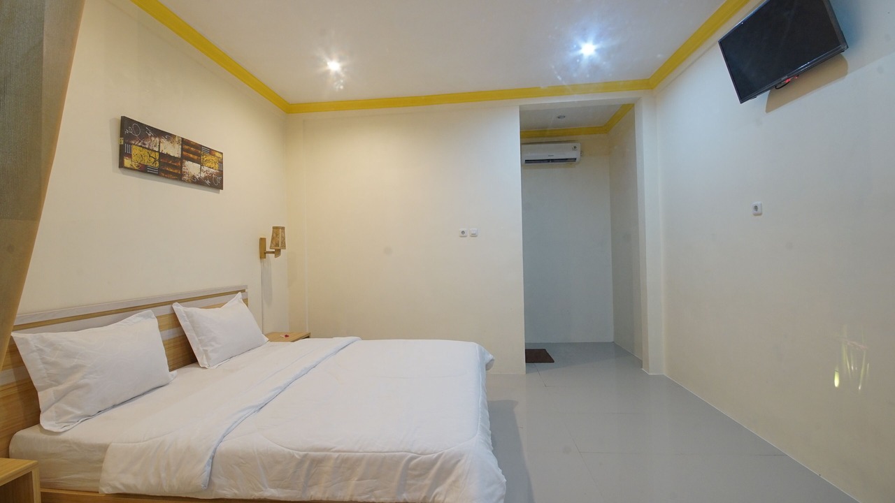 Photo of Bedroom in Selong Belanak