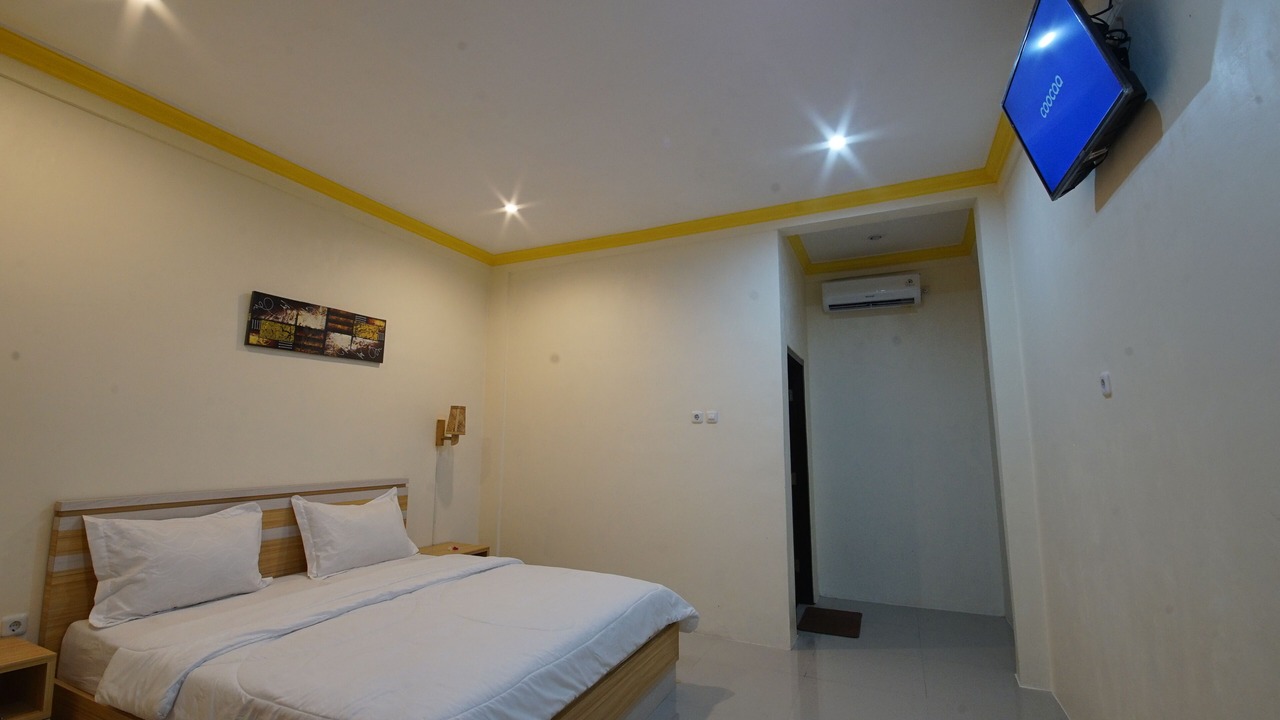 Photo of Bedroom in Selong Belanak