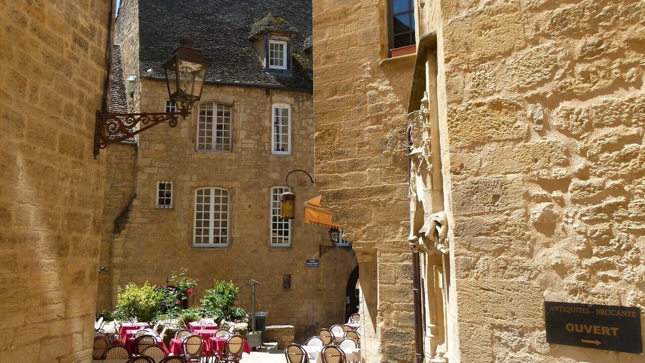 Photo of Outdoor in Saint-Cernin