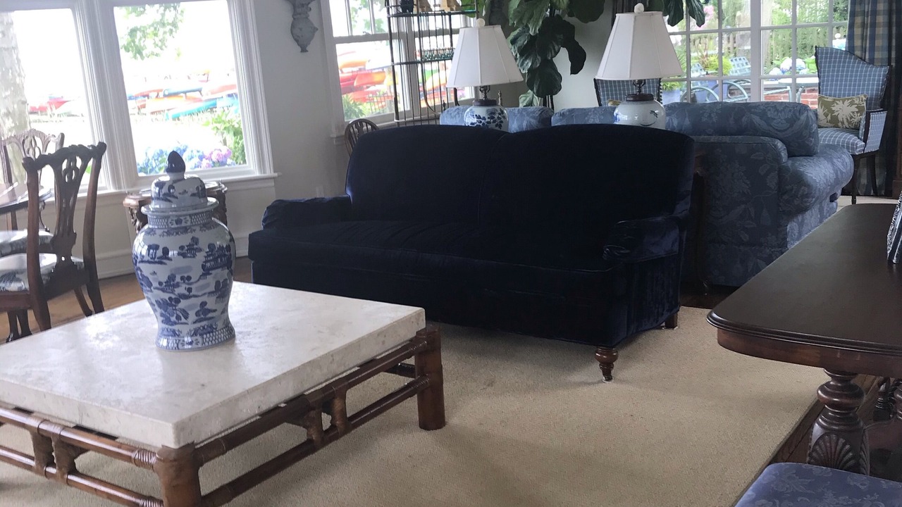 Photo of Livingroom in Port Washington