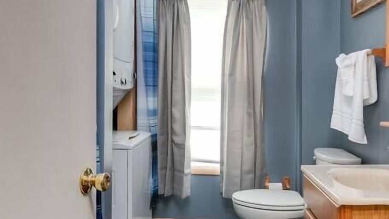 Photo of Bathroom in Gaines
