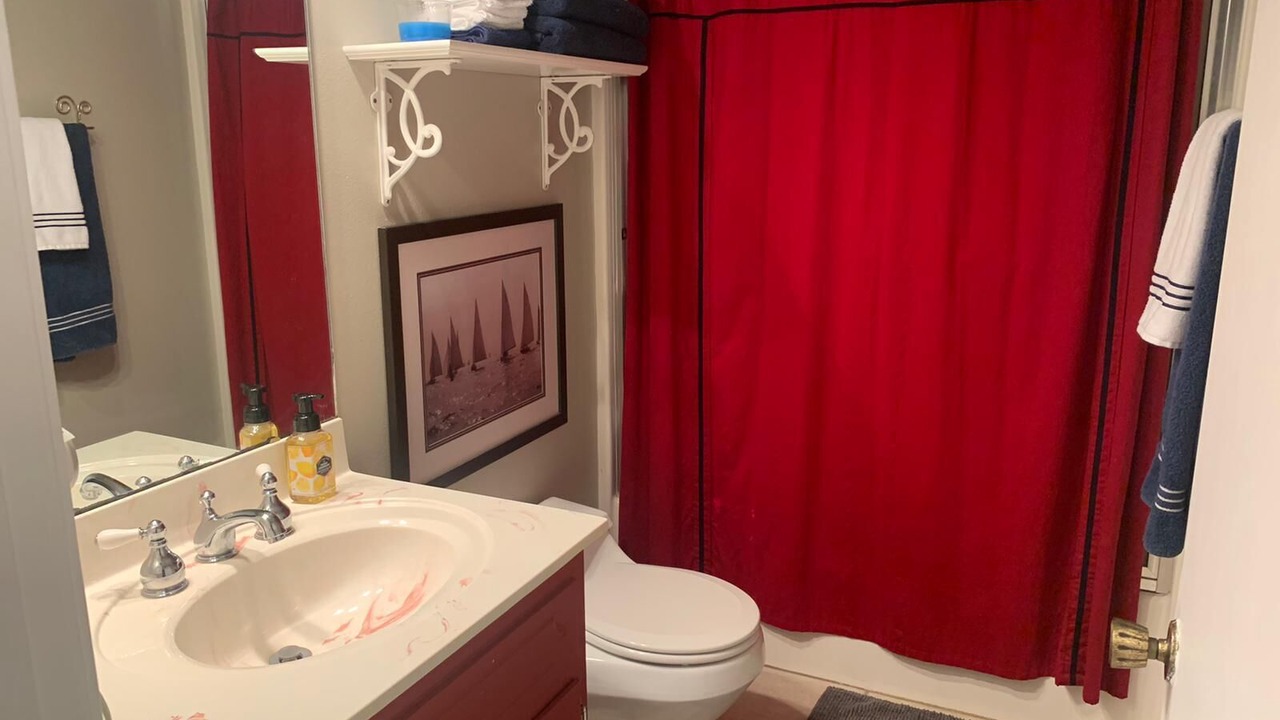 Photo of Bathroom in Mount Ida
